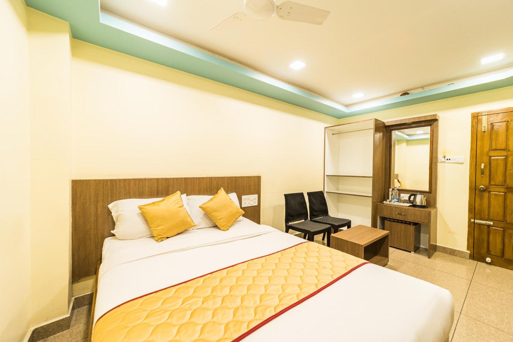 Sau Residency Hotel กาญจีปุรัม ภายนอก รูปภาพ